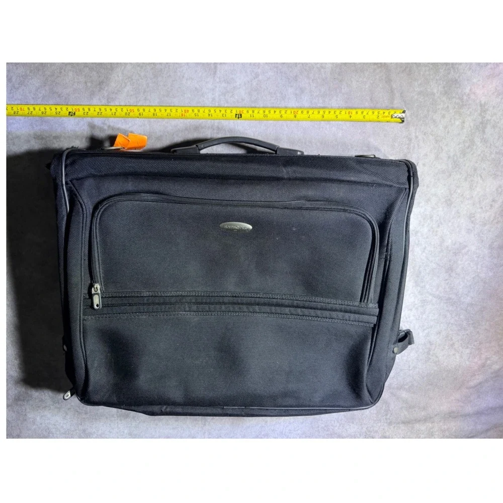 Samsonite Black Ballistic Nylon Tri-Fold Garment Bag Suit Carrier Travel Luggage